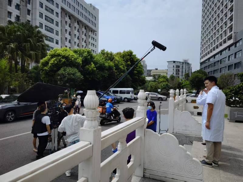 平安县广告片拍摄公司低成本实现高规格制作的诀窍